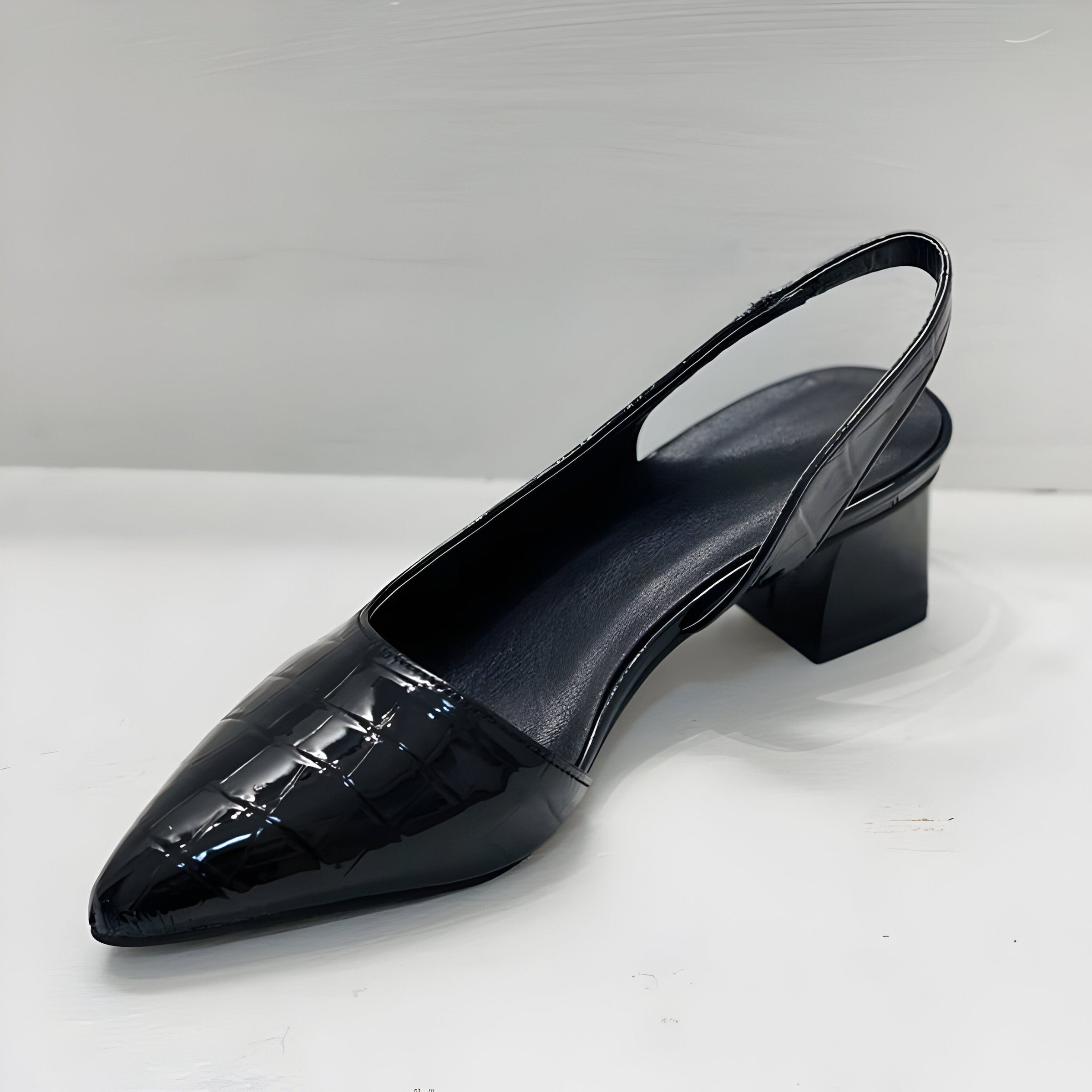Wynn - Wide Toe Heeled Shoes