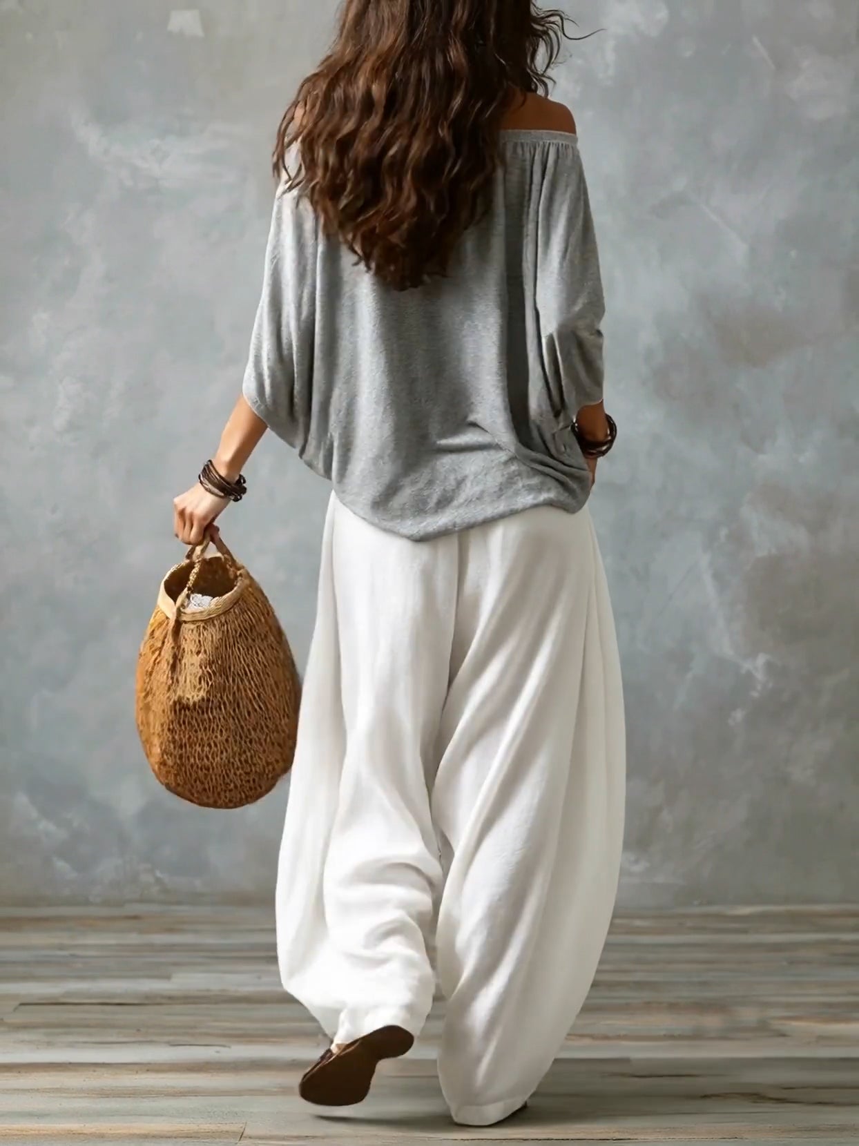 Luna - Off-Shoulder Set and Fluid Pants