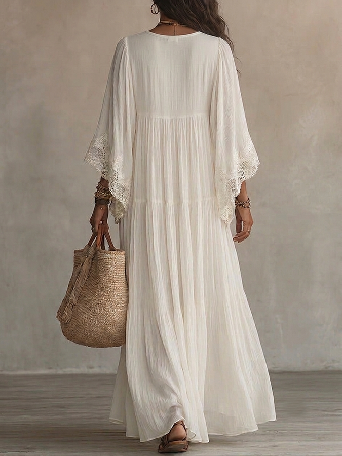 Indara • Long white dress with a V-neck